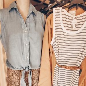 Chambray sleeveless tie up